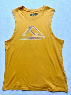 REEF Women’s Yellow Graphic Sleeveless Tank